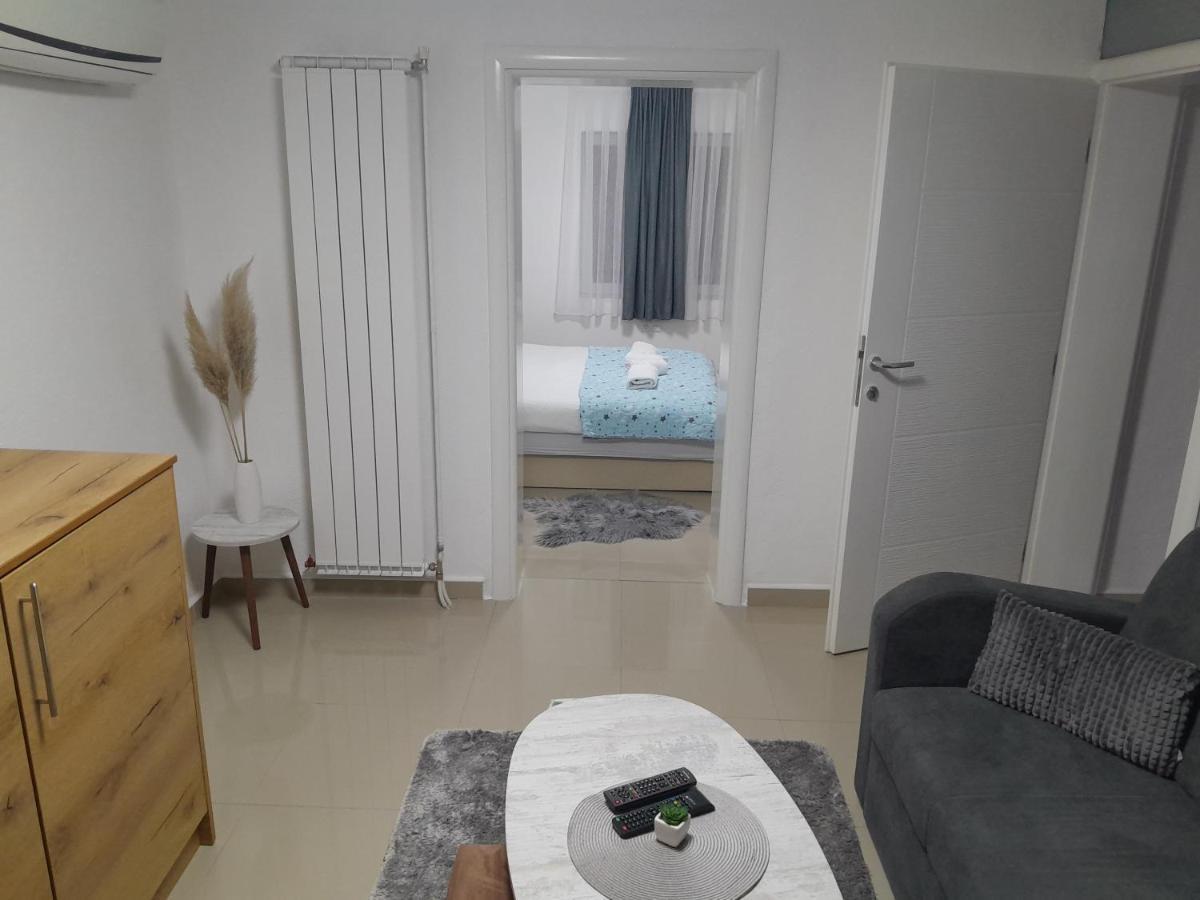 Apartmani Bet Gradacac 1 Maj Broj 24 Eksteriør billede