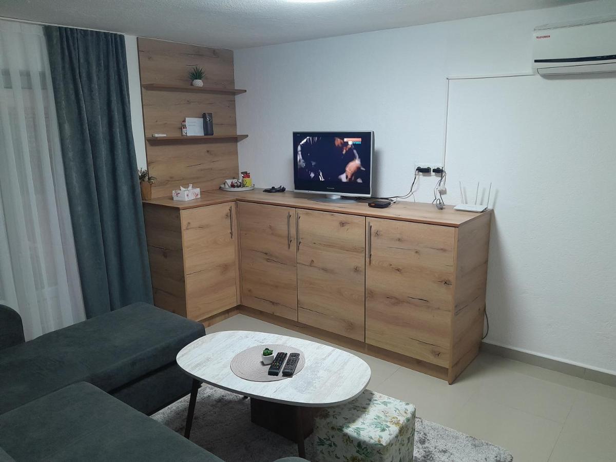 Apartmani Bet Gradacac 1 Maj Broj 24 Eksteriør billede