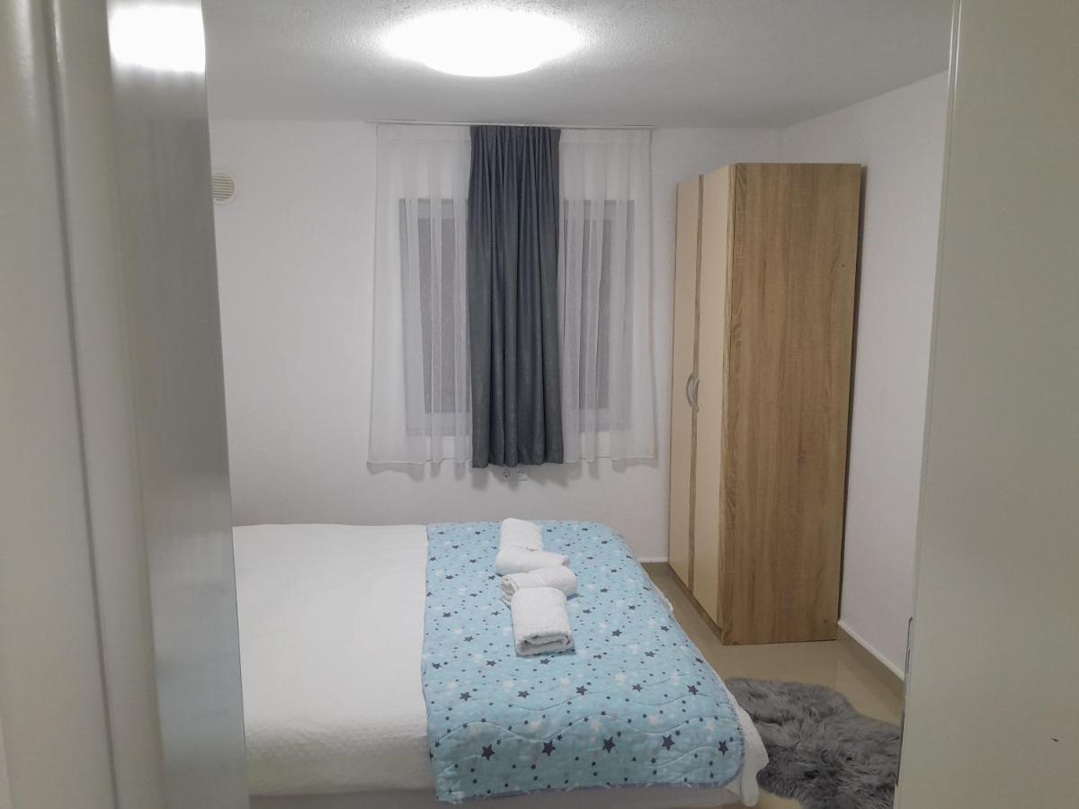 Apartmani Bet Gradacac 1 Maj Broj 24 Eksteriør billede