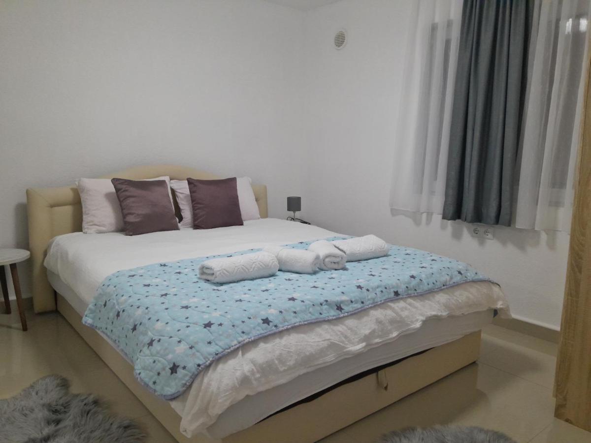 Apartmani Bet Gradacac 1 Maj Broj 24 Eksteriør billede